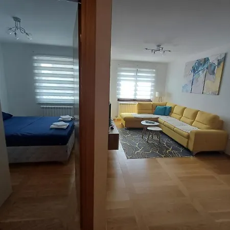 Apartment 21 Lukavica